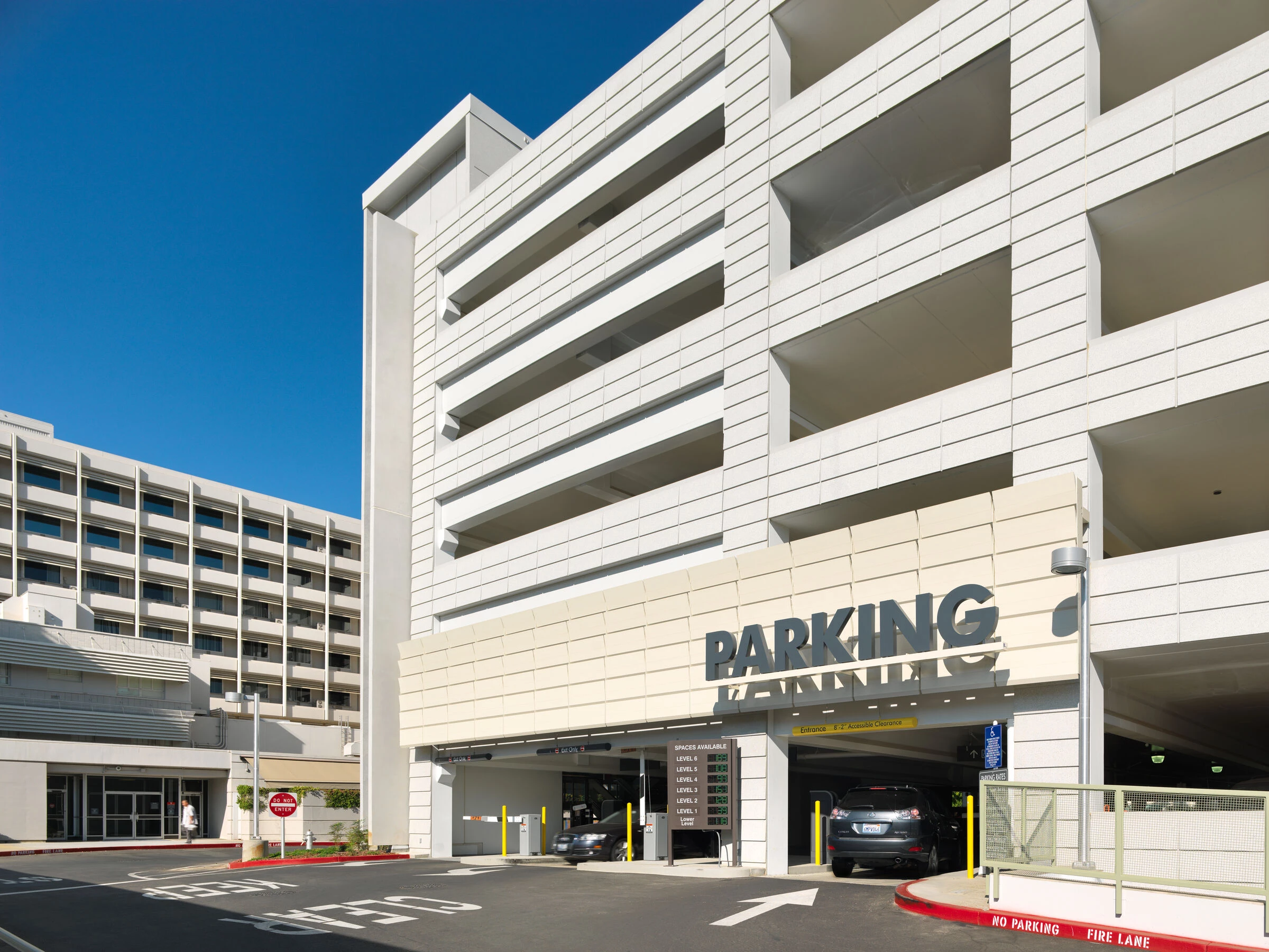 UC Davis Health, Parking Structure III-9