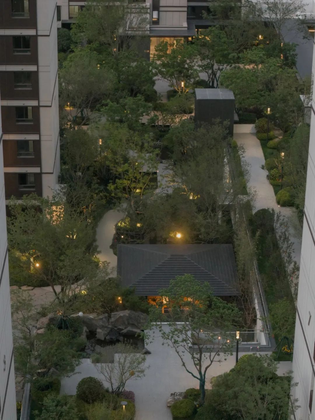 虚实相生,画境成真—青岛中海半山雲境·藏峰丨中国青岛丨创翌善策景观设计-17