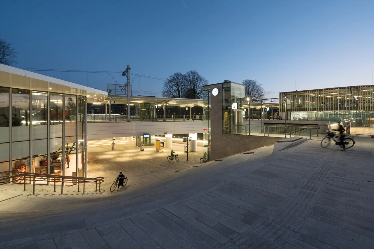 Harderwijk Railway Station-10