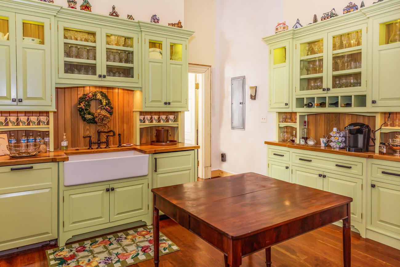 Historic Bed & Breakfast | Ballard + Mensua Architecture-17