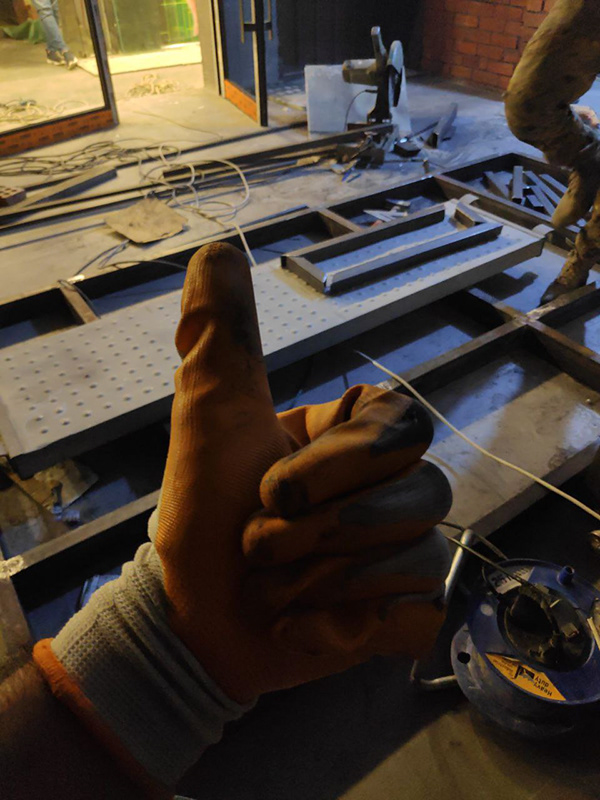 Zuqaq13 服装店室内设计与施工丨URBANO 团队-35