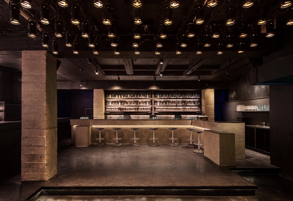 柏林夜店 House of Weekend 酒吧更新-3