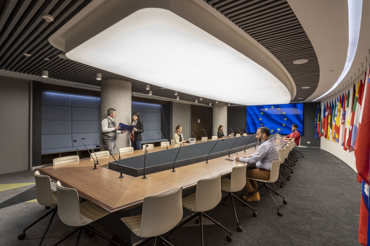 欧洲联盟阿根廷布宜诺斯艾利斯办公室设计丨Contract Workplaces-19