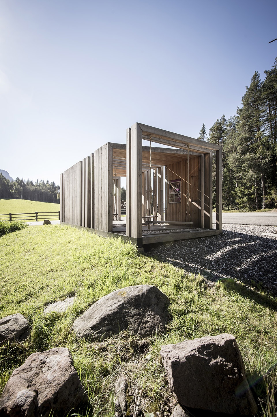 摇摆框架(Swinging Frames)集成空间-6