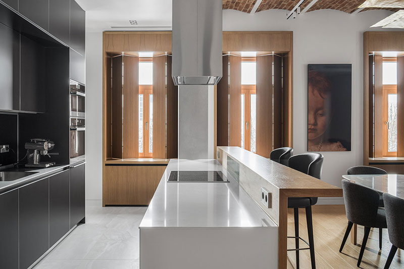 莫斯科工业风公寓，14 窗全景采光，独特拱形天花-5