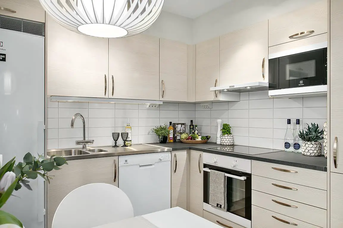 柔美粉红，为灰色空间注入女性魅力-11