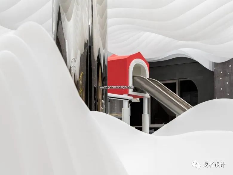 梦幻儿童咖啡馆 | 铝板编织涟漪,灯火森林,金城堡舞台-36