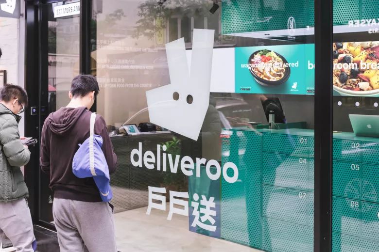 香港 Deliveroo 实体店 | 餐饮新零售的沉浸式体验-7