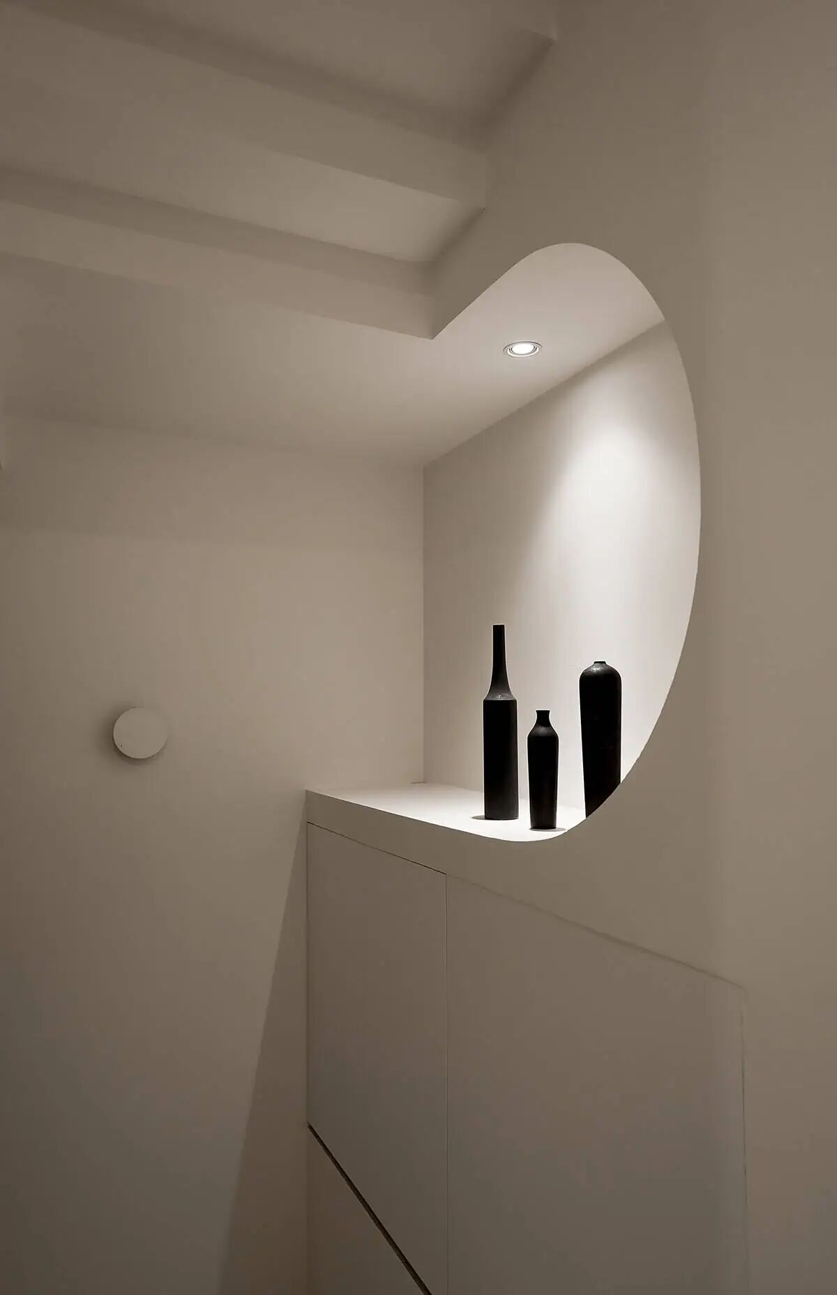 White Oasis窄长宅设计-11