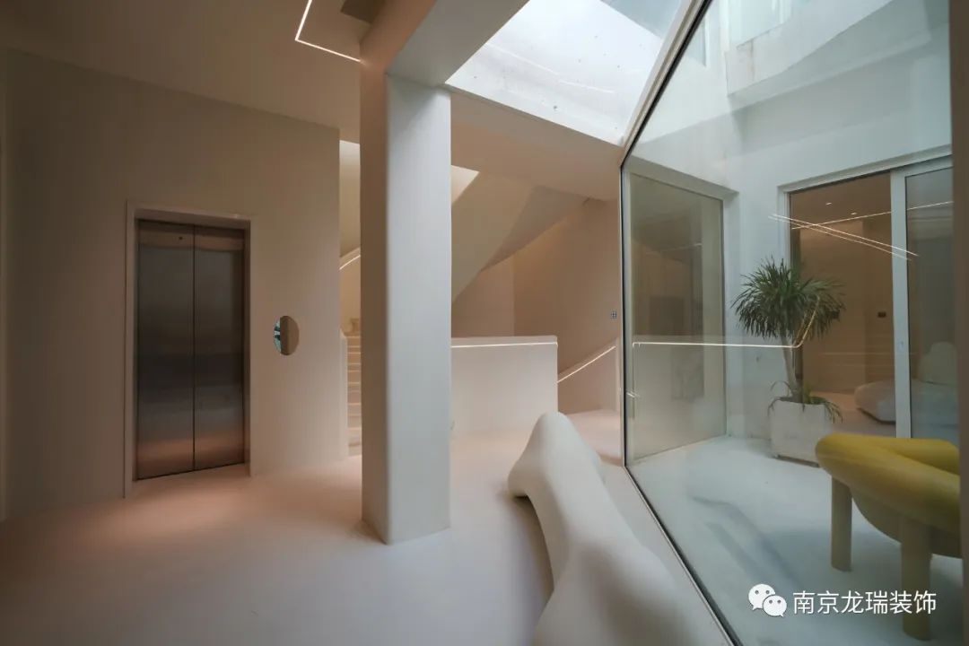极简之美 · 雅居乐长乐渡现代简约别墅设计丨龙瑞原创空间-17