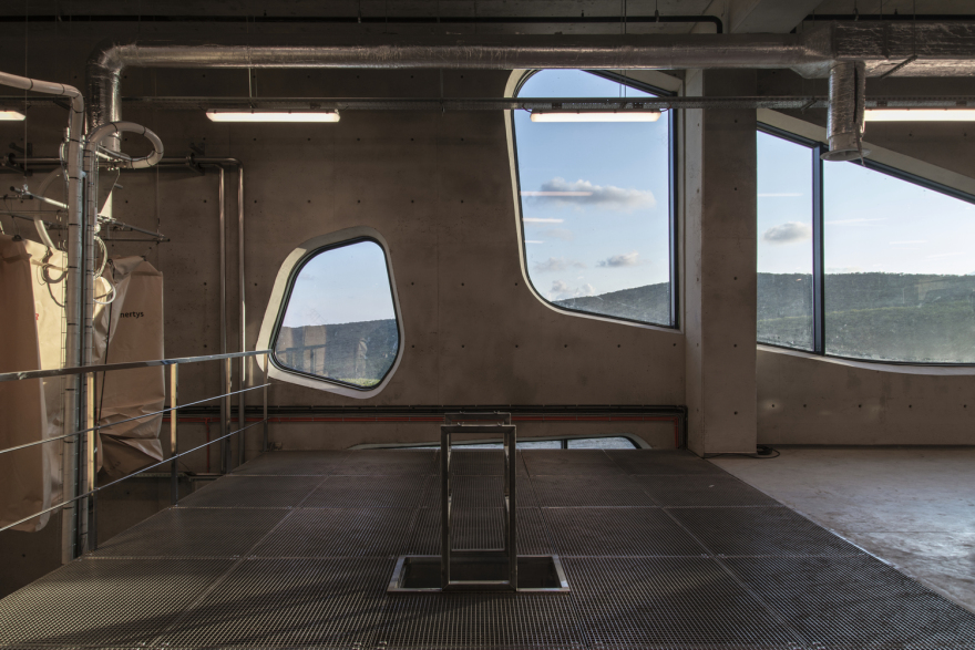 俄罗斯 Cote Rocheuse 酒庄-19