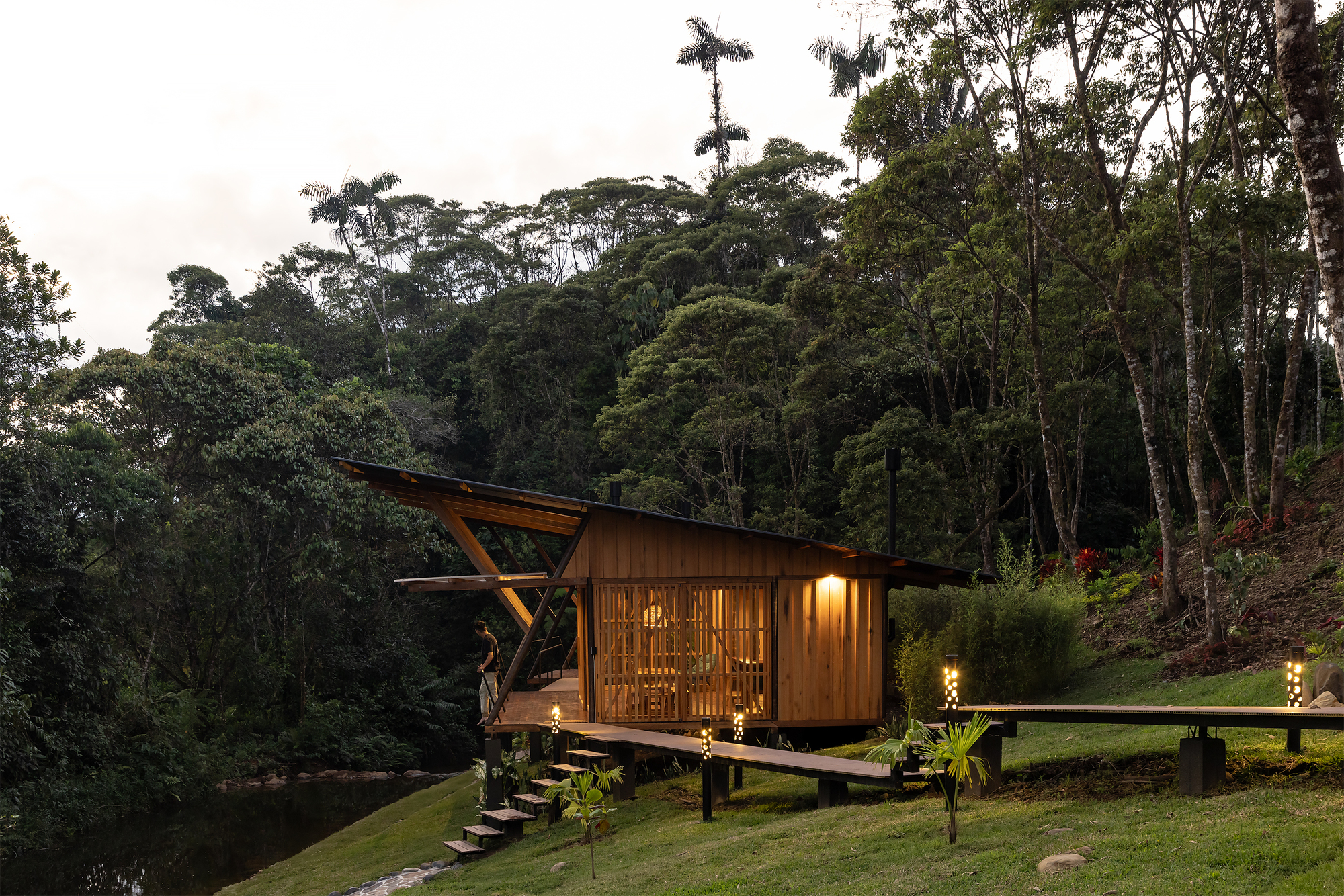 霍格拉德拉马德拉避难所丨厄瓜多尔帕斯塔萨丨Mestizo Estudio Arquitectura-38