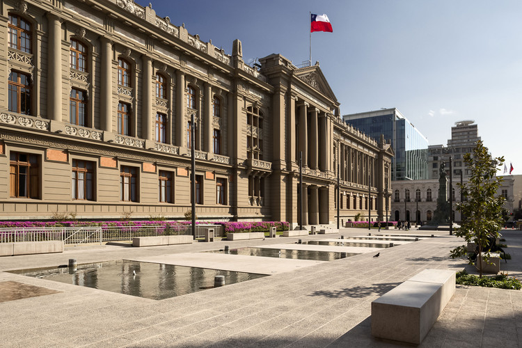 智利圣地亚哥 Montt Varas 广场重建-2