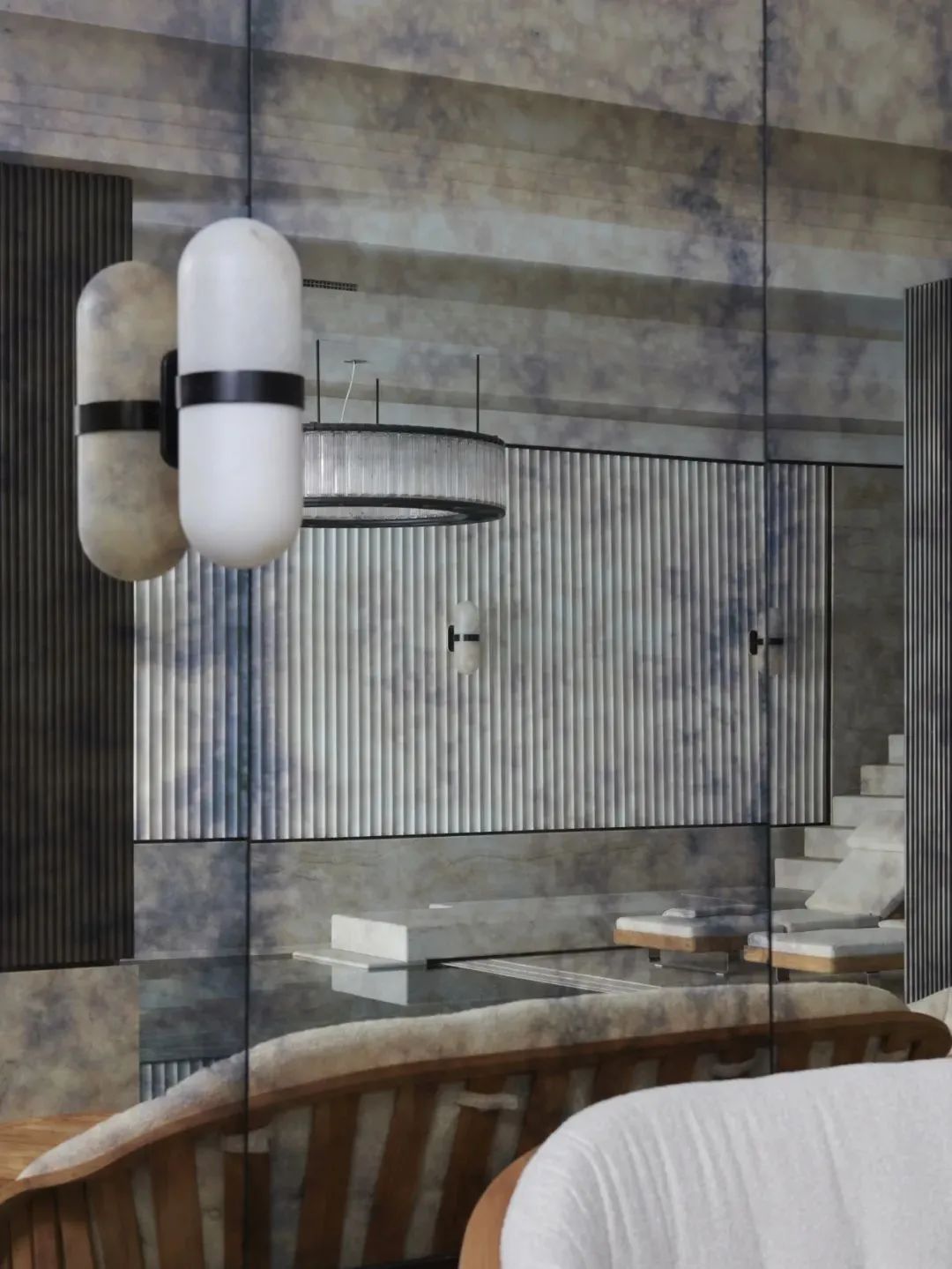 古典与现代的完美碰撞 · 1200 平方米五层别墅设计丨壹间设计-39