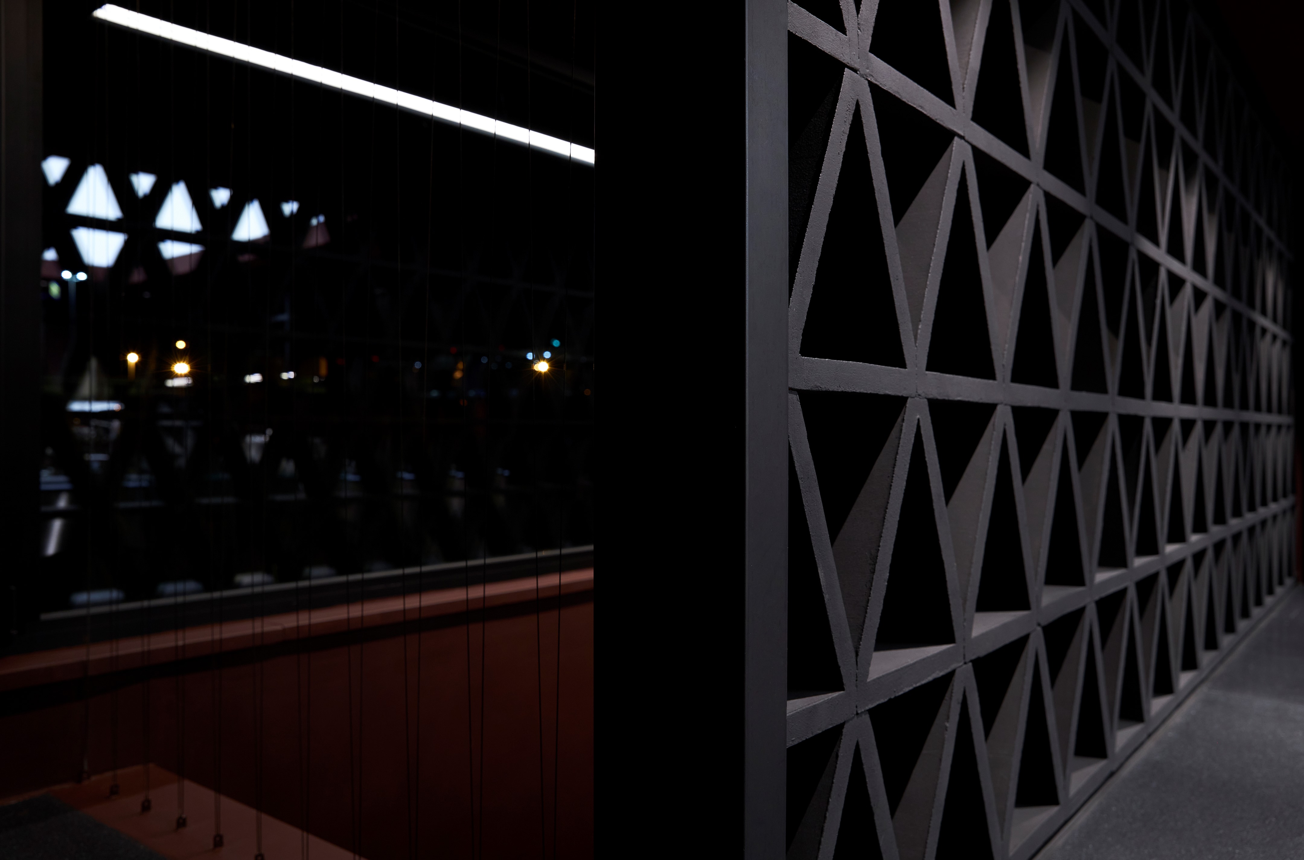 复古风韵的现代酒吧设计丨Studio Svetti Architecture-22