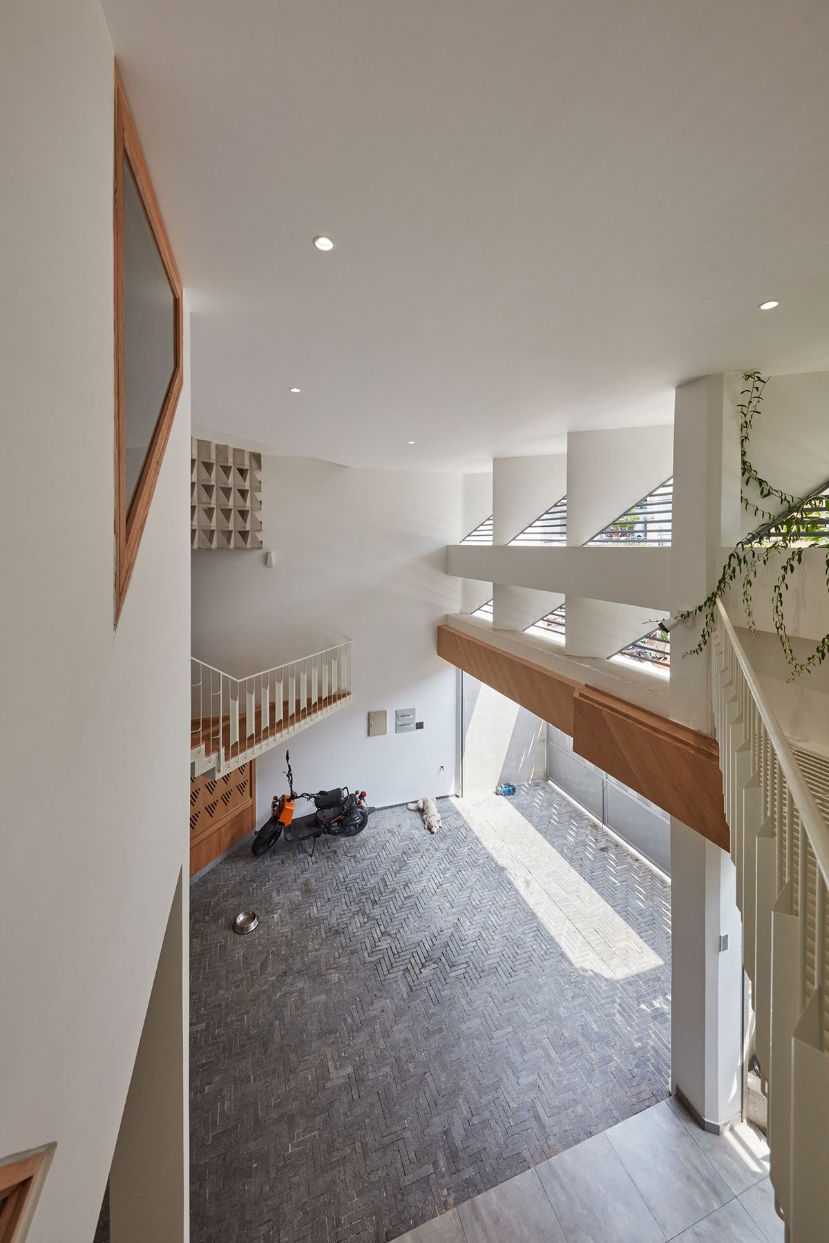 空间魔法师 · 新旧融合的越南特色住宅设计-38