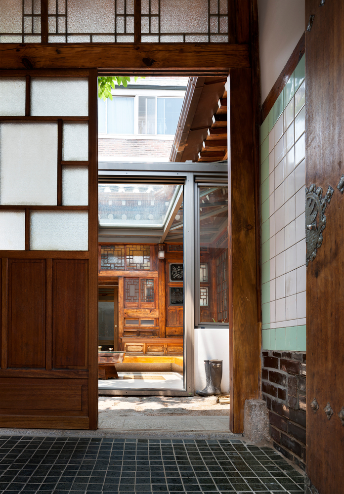 首尔传统韩屋的现代生活转型-31