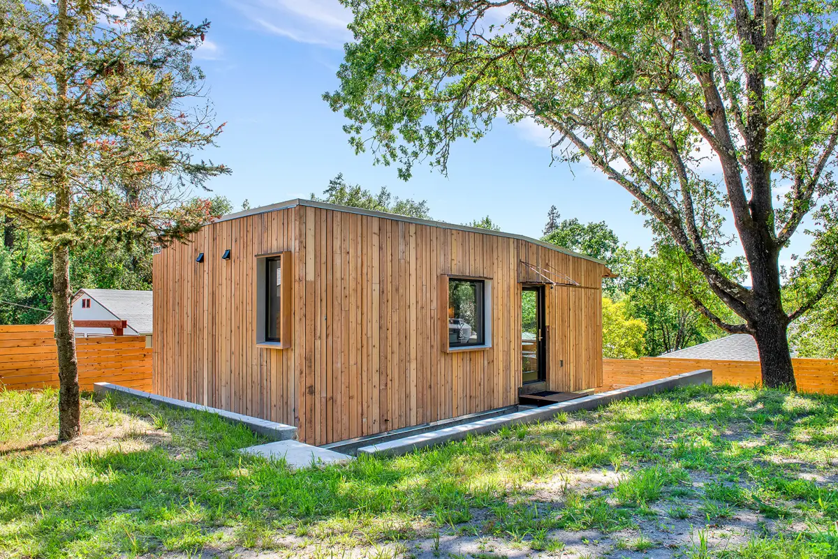 35m2 木质迷你屋 | 环保、多功能、时尚-17