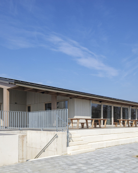 多功能建筑丨荷兰丨EVA architecten