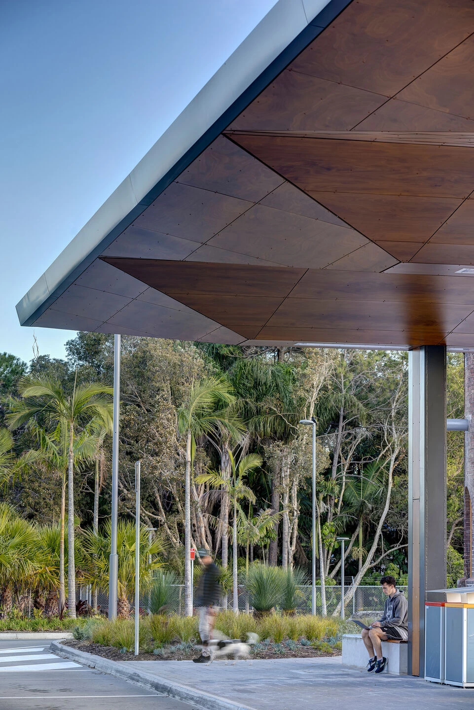 拜伦湾交通换乘枢纽丨澳大利亚新南威尔士丨DesignInc-24