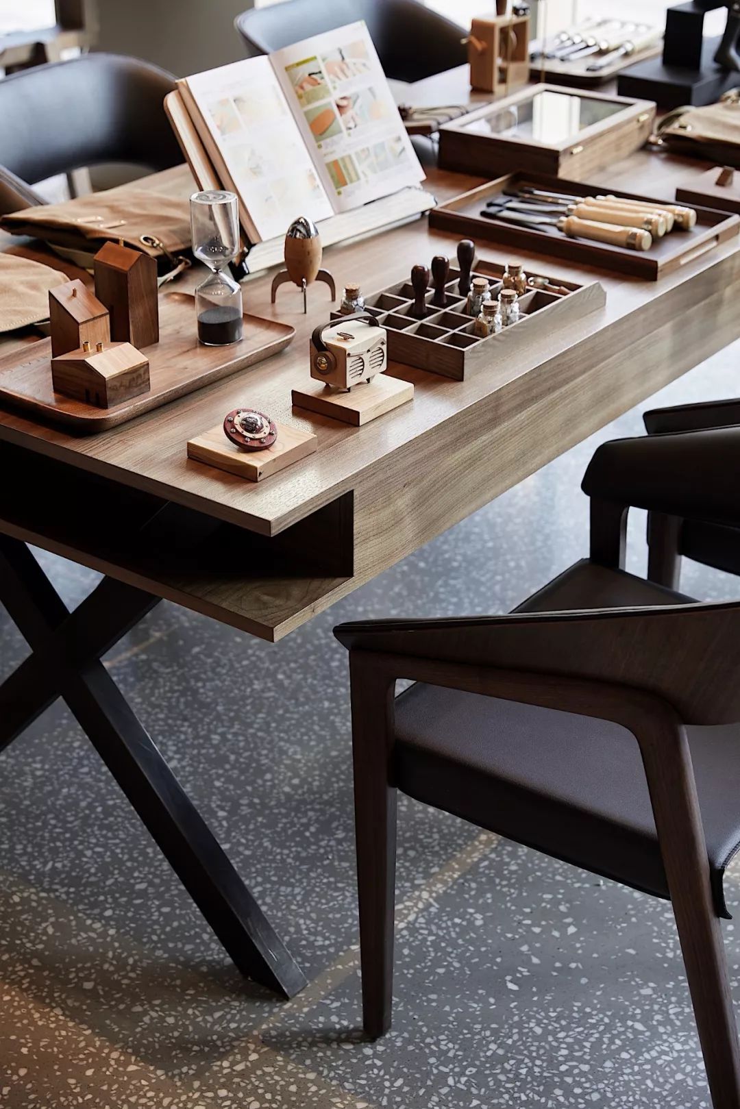 南京万科未来城售楼处,生活体验馆式的多元设计空间-35