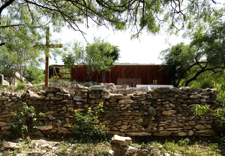 瓜达卢佩夫人隐居地扩建-20