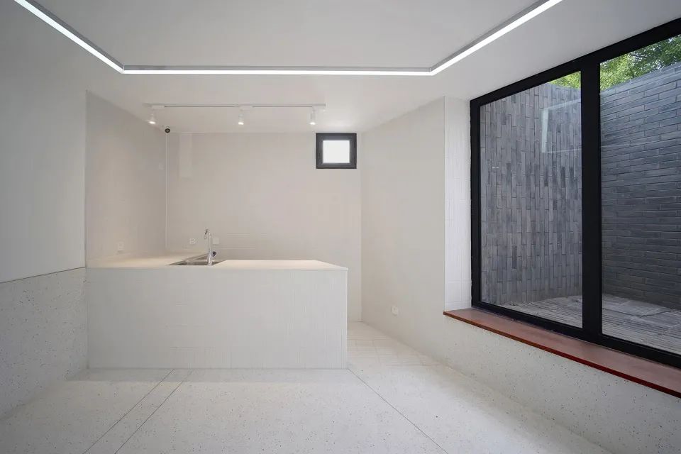 胡同危房重建，空间利用创造丰富感受-29