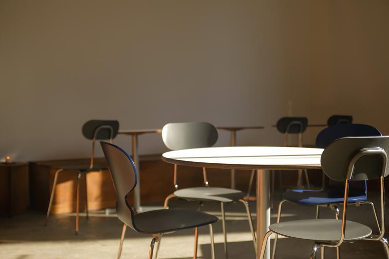 色彩魔力 | 15 坪温馨咖啡厅的 Woodton 风格设计-7