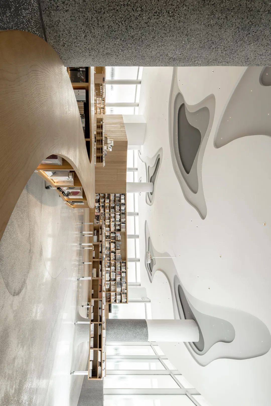 方庭书店 | 黑胶磁场中的艺术阅读空间-70