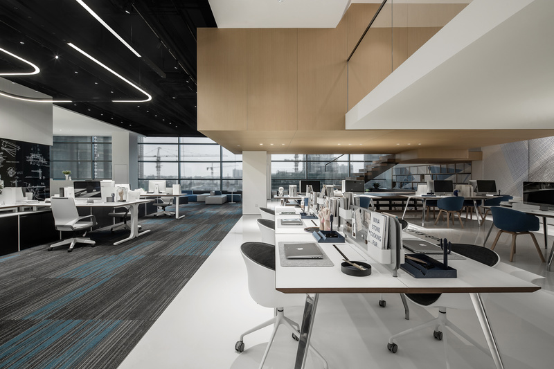 解构主义办公空间 | 自由与秩序的完美融合-23