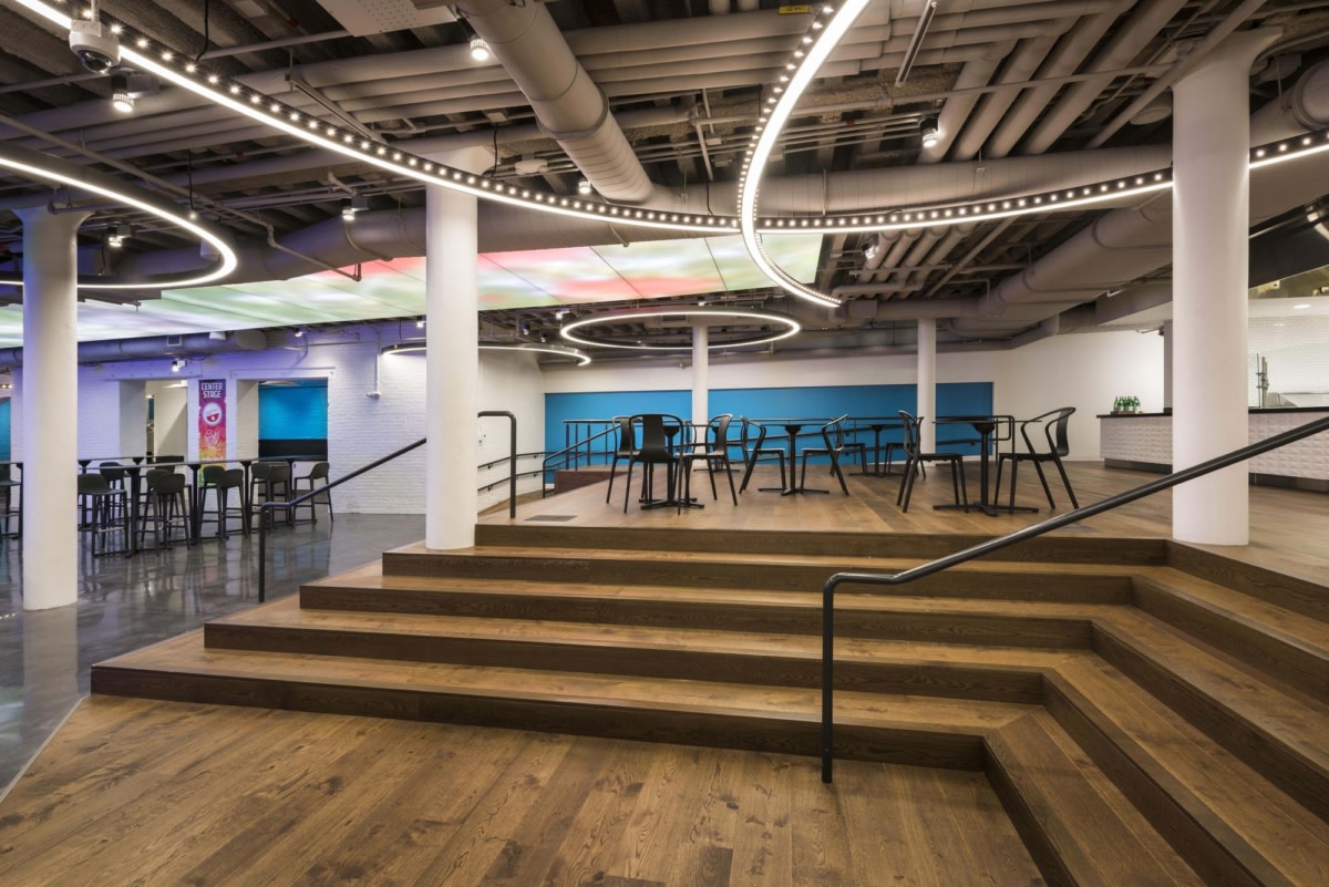 Emerson College 学生餐饮中心丨美国丨Elkus Manfredi Architects-16