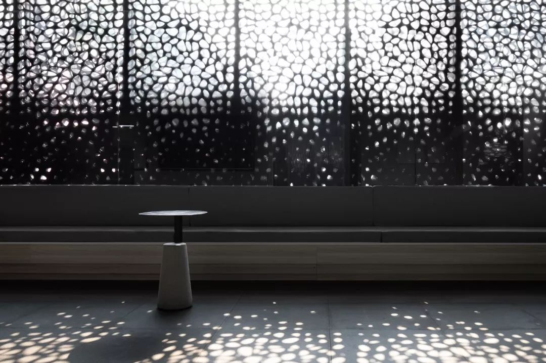 代工企业的品牌重塑,注入设计美学能量-66