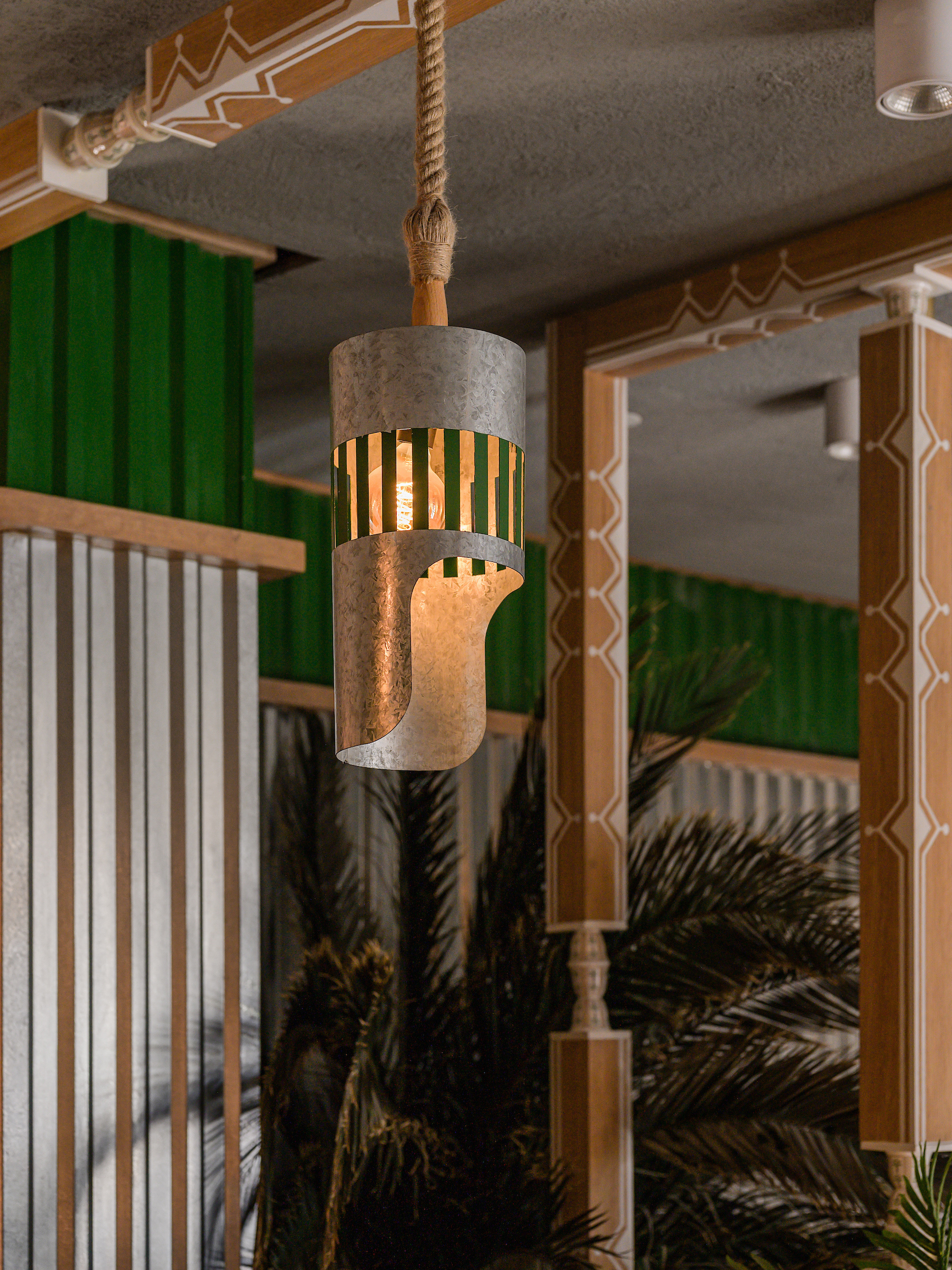 托卡咖啡丨沙特阿拉伯利雅得丨Lines KW-29