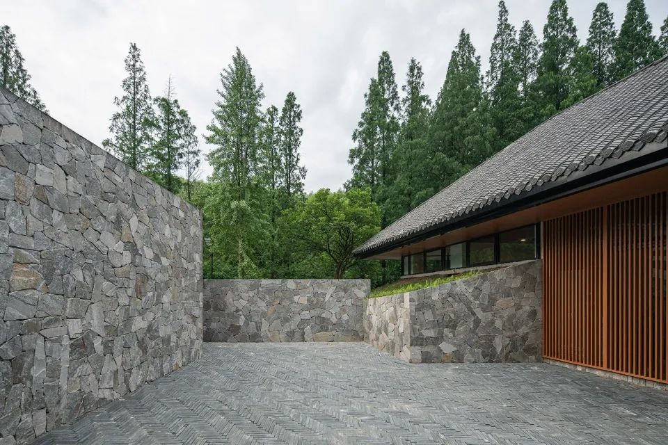 无想山秋湖驿站丨中国南京丨米思建筑-45