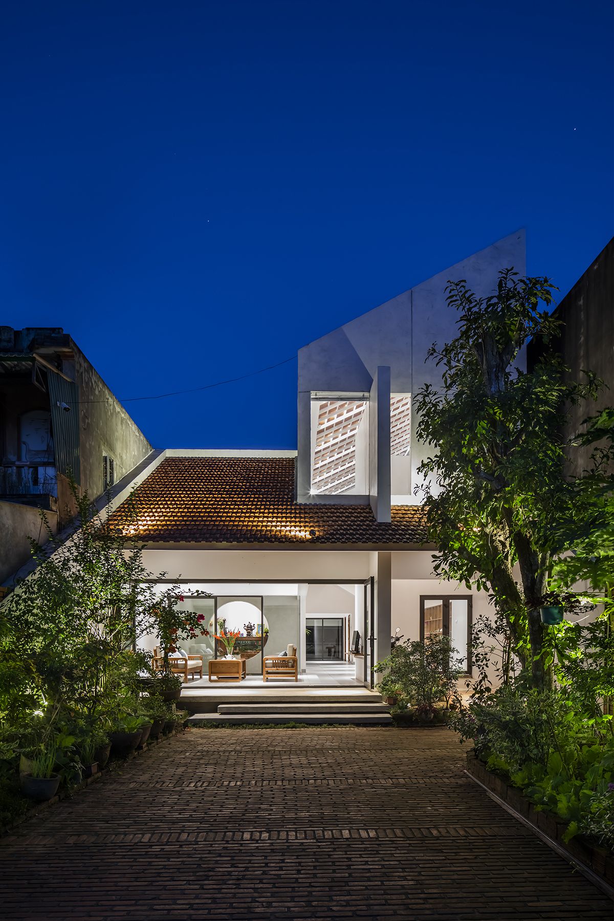 现代与传统交融的越南 Quảng Ngãi House-54