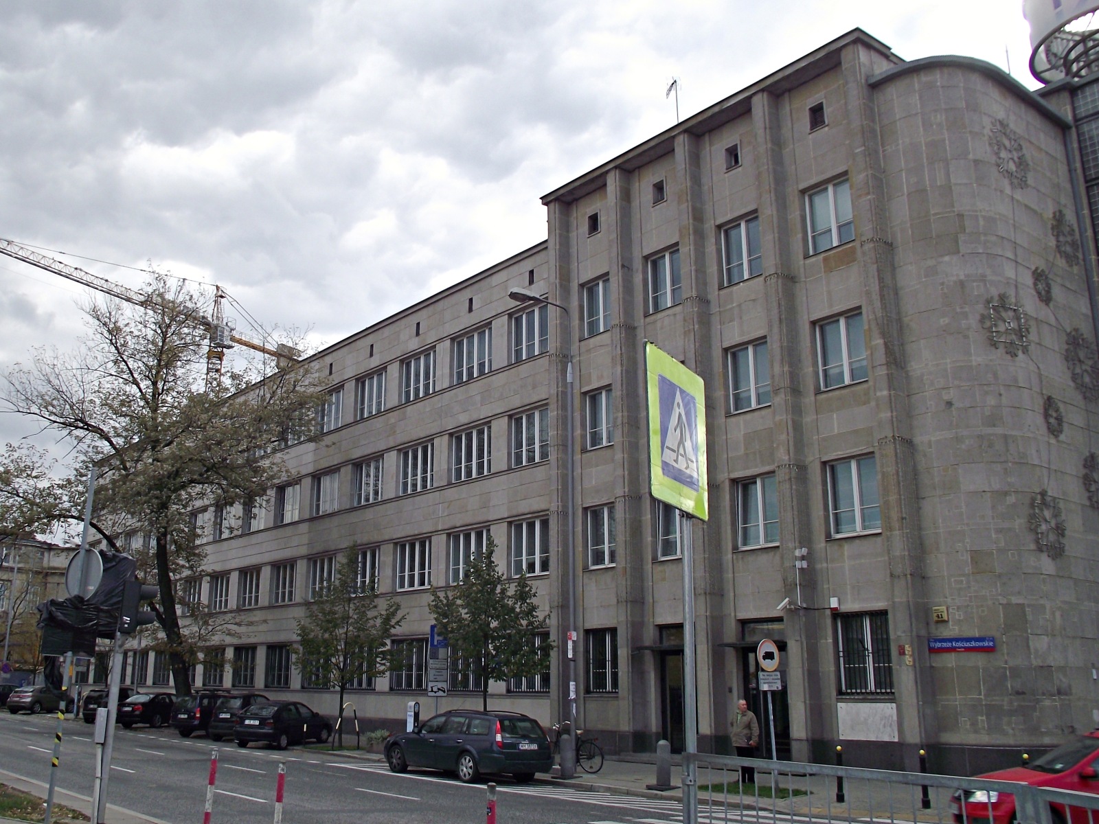 华沙波维什卢发电厂行政大楼外立面翻新丨波兰华沙-6