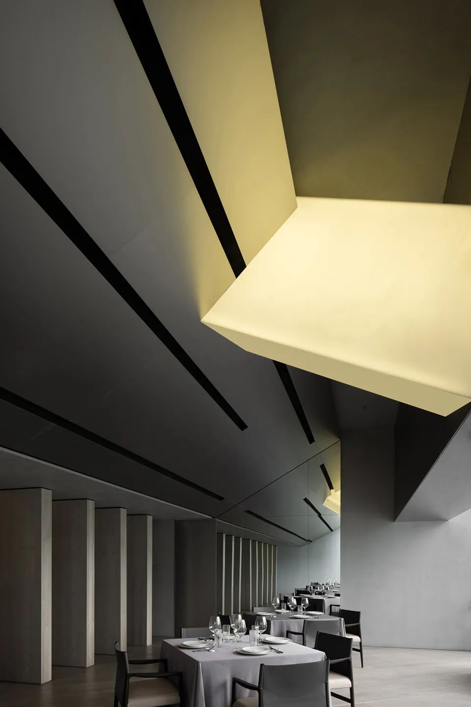 吴·现代潮菜·Chaozhou Cuisine丨壹间设计-12