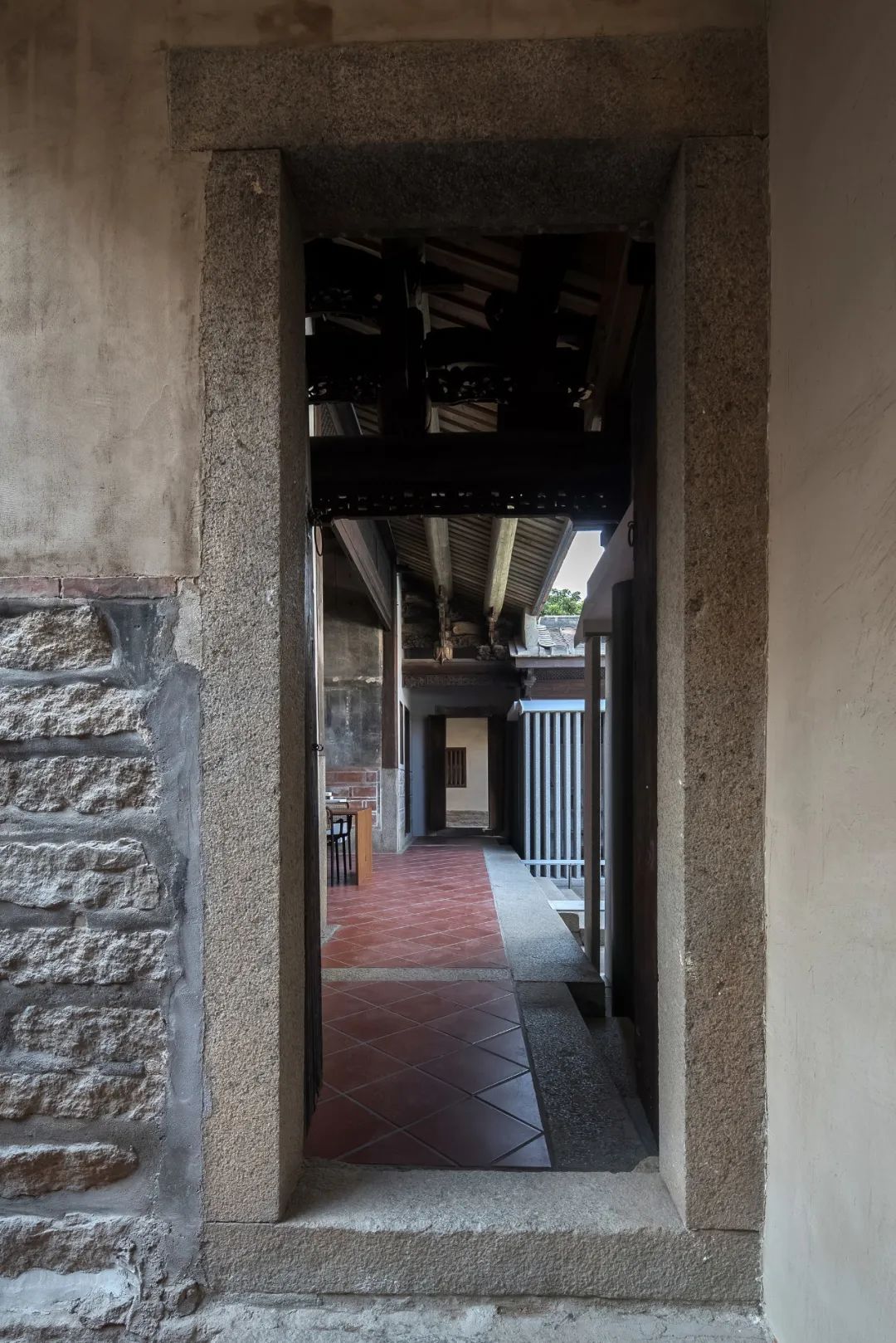 梦想改造家 古厝里的新家丨中国厦门丨梁建国,孙少川-17