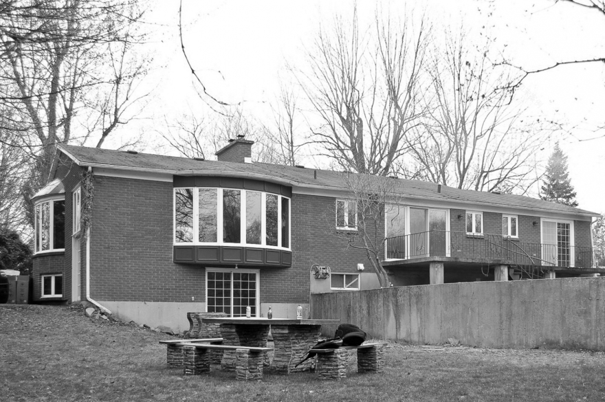 加拿大魁北克 Crisan House 别墅 | 自然采光与环保设计的完美结合-36