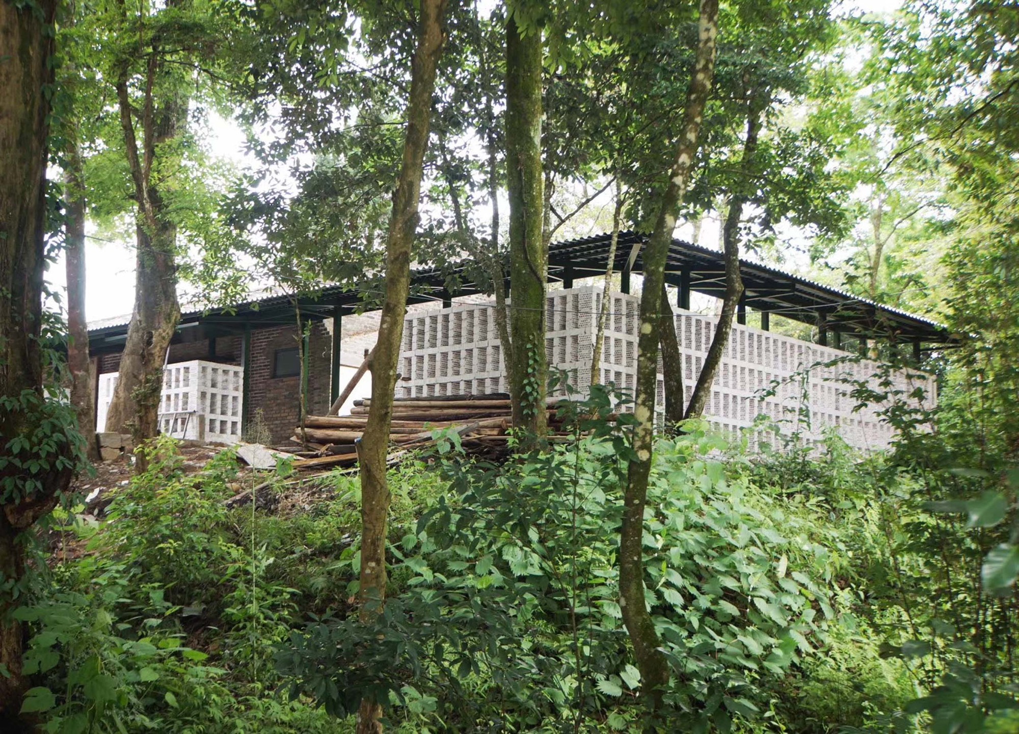 Rural Art Center in Qianfenxi Village / Atelier Sounding Architecture-24