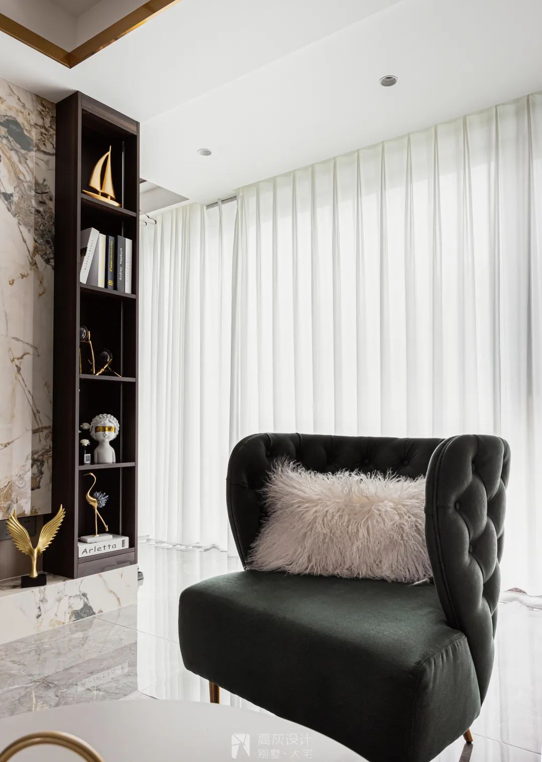 美式轻奢浪漫空间设计丨高灰空间设计-20