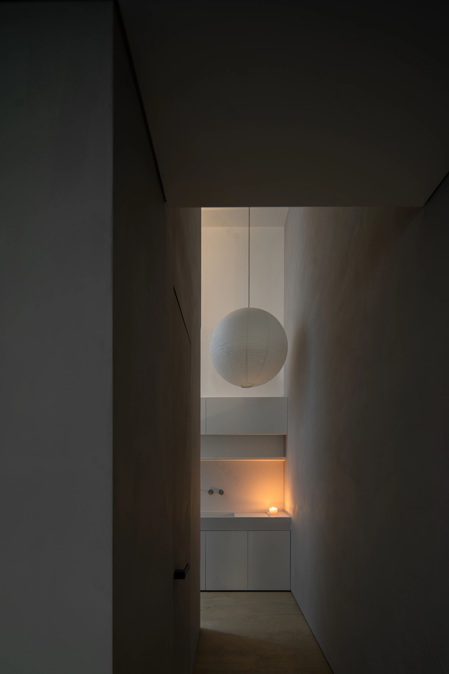 私宅丨400㎡诗意别墅:纯净如简,自然而然_20251021-74