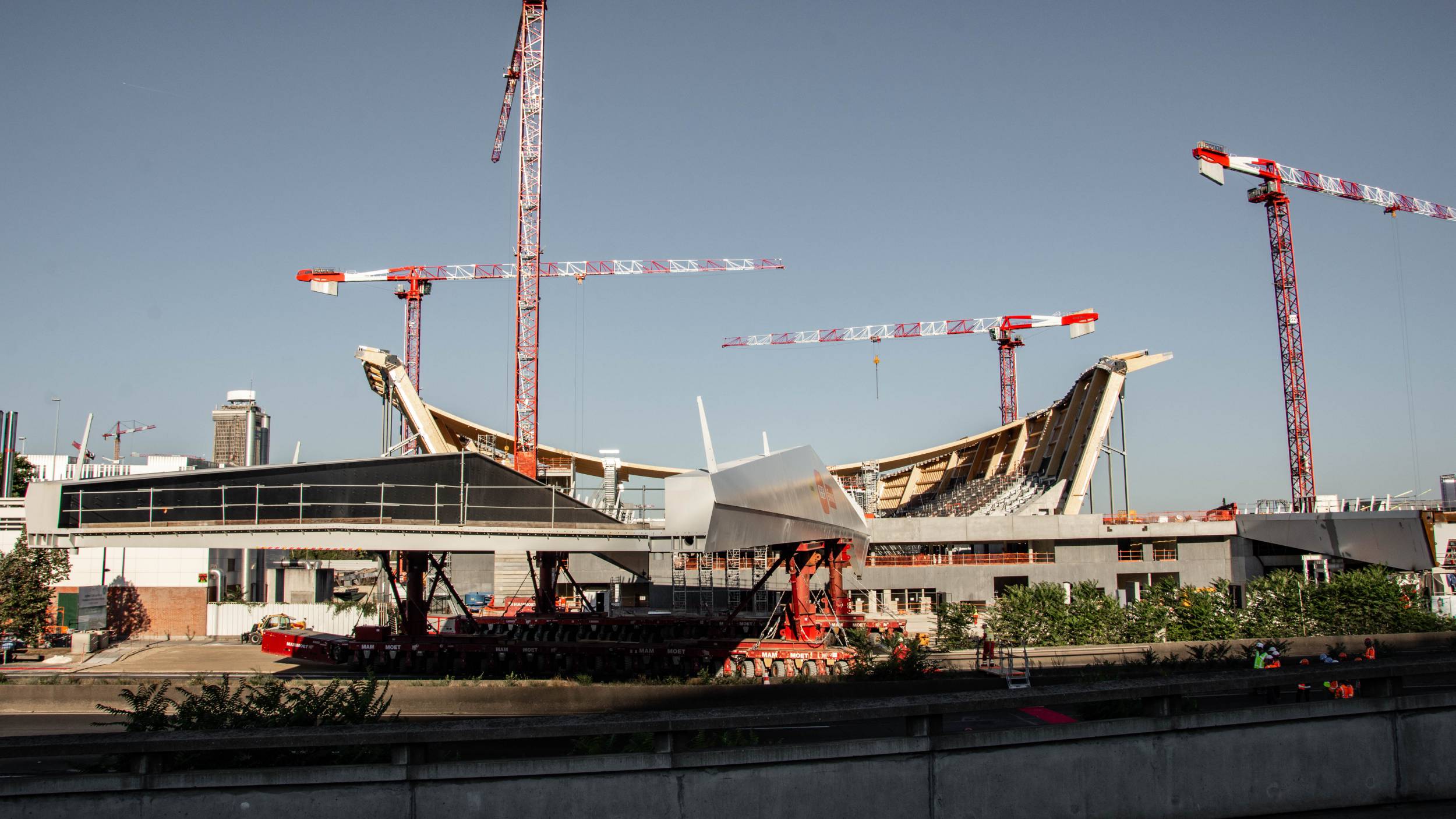 奥林匹克水上运动中心行人天桥工程-14