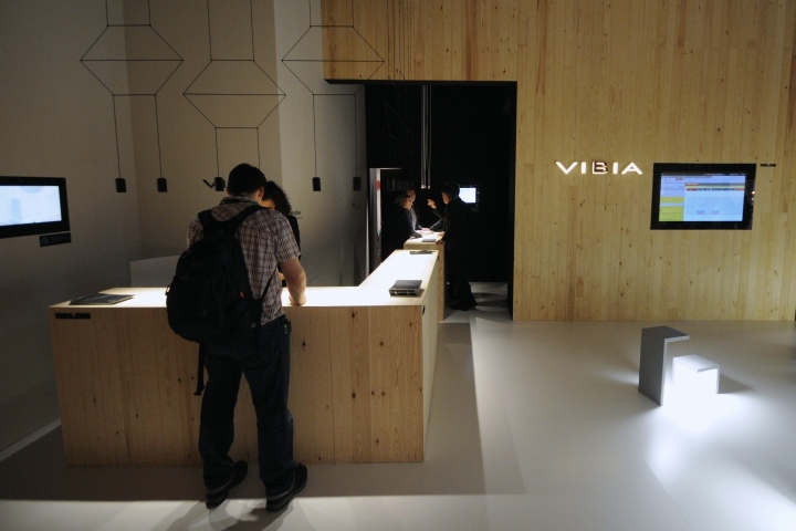 VIBIA 弗兰克福 2014 灯光展室内设计-13