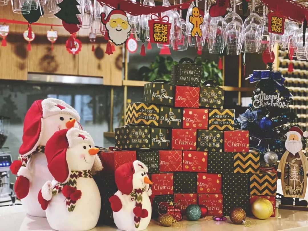 帝奥圣诞狂欢，室内设计营造节日氛围-15