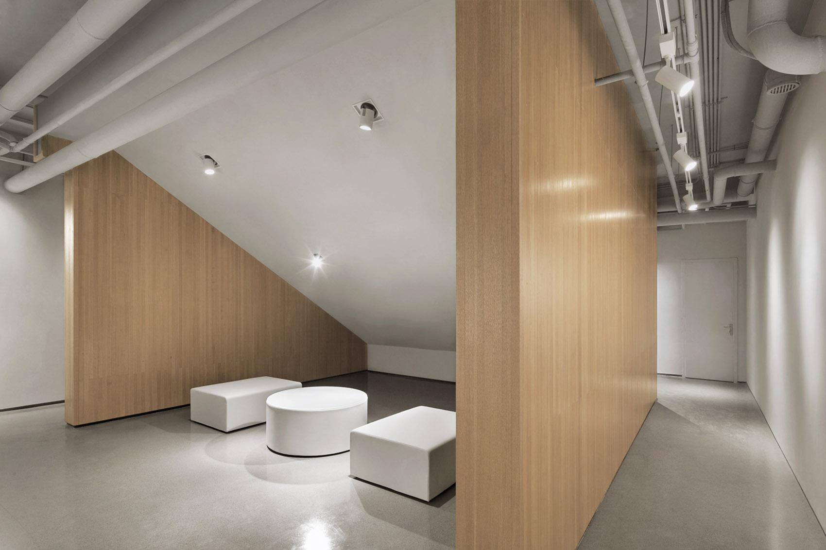 视错觉魔幻空间 & 北京鸿坤艺术活动中心 / 槃达建筑-29