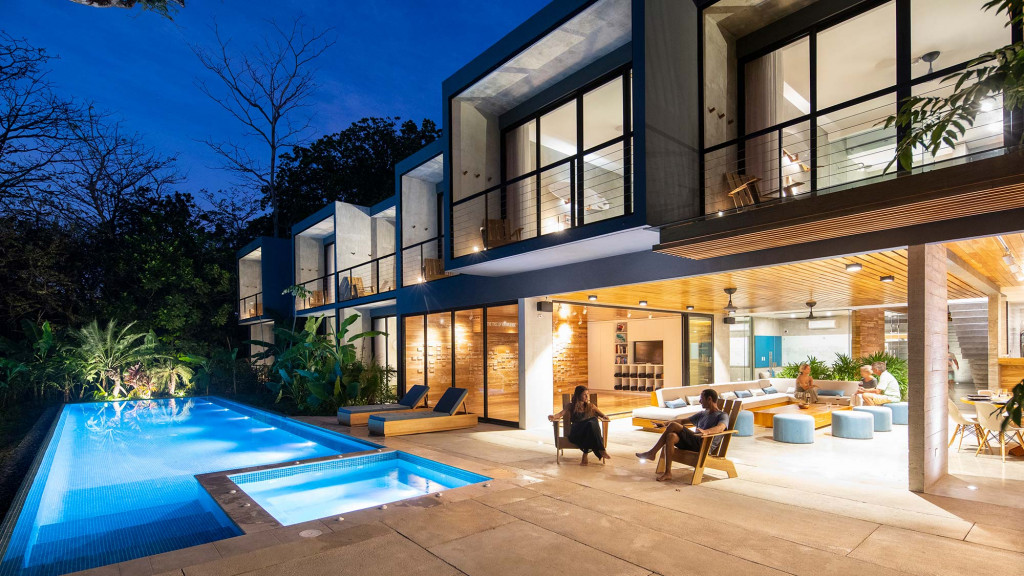 简约高效的冲浪度假村设计-3