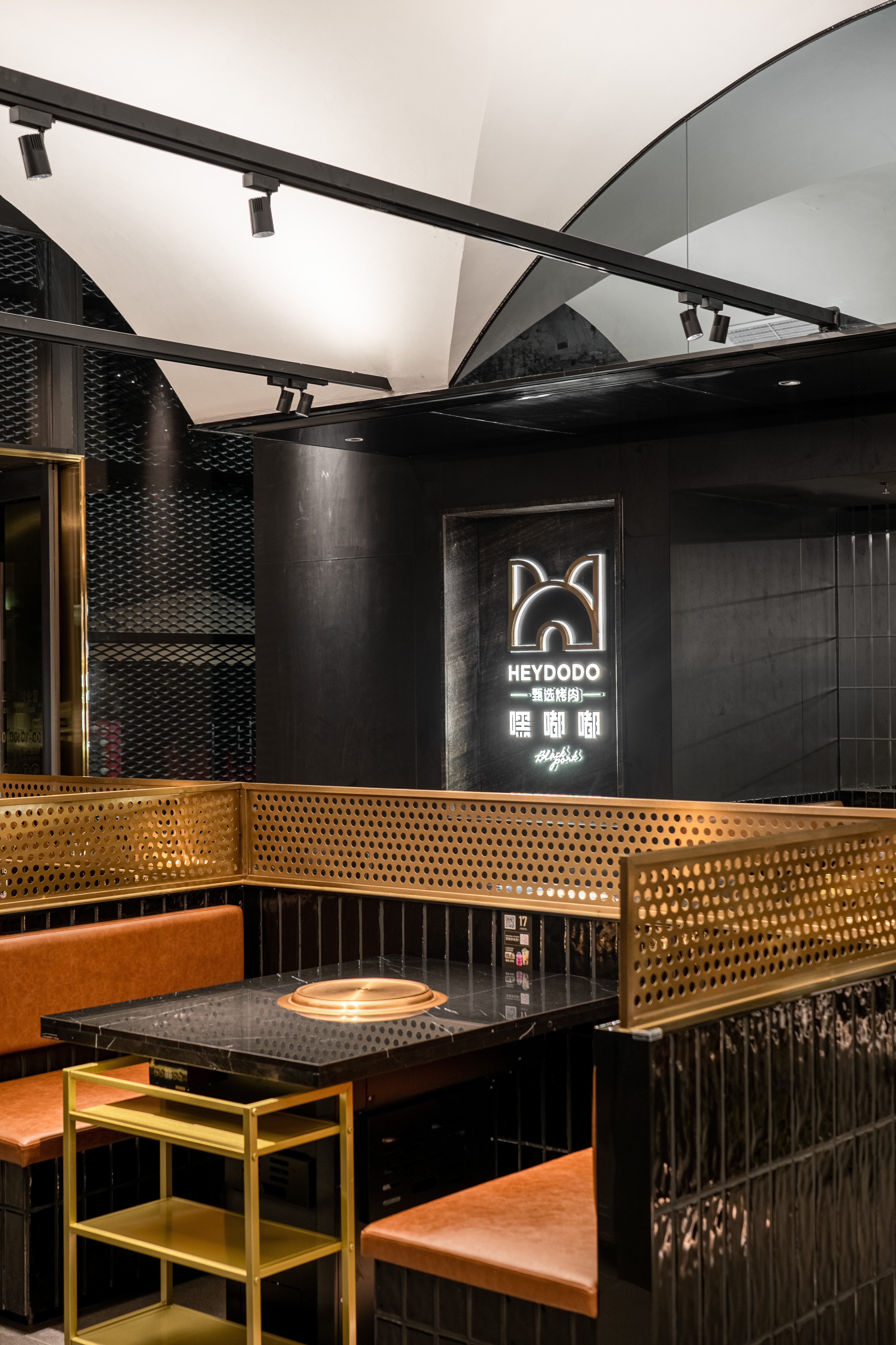 礼嘉嘿嘟嘟餐厅丨重庆派派全案设计公司-34