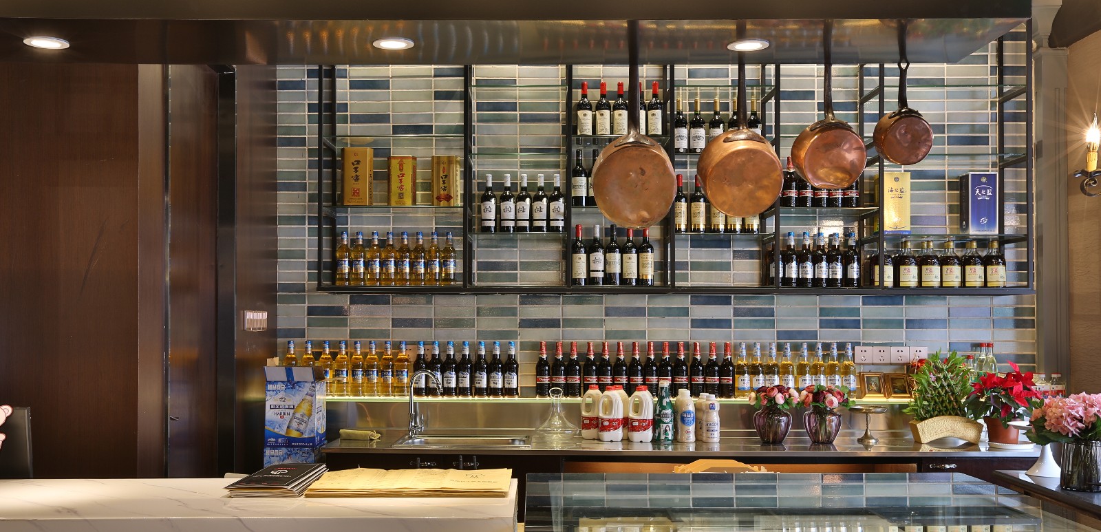 IDDW 道伟设计 | “灰度”巴黎中餐厅,简约工业风融合巴黎元素-47