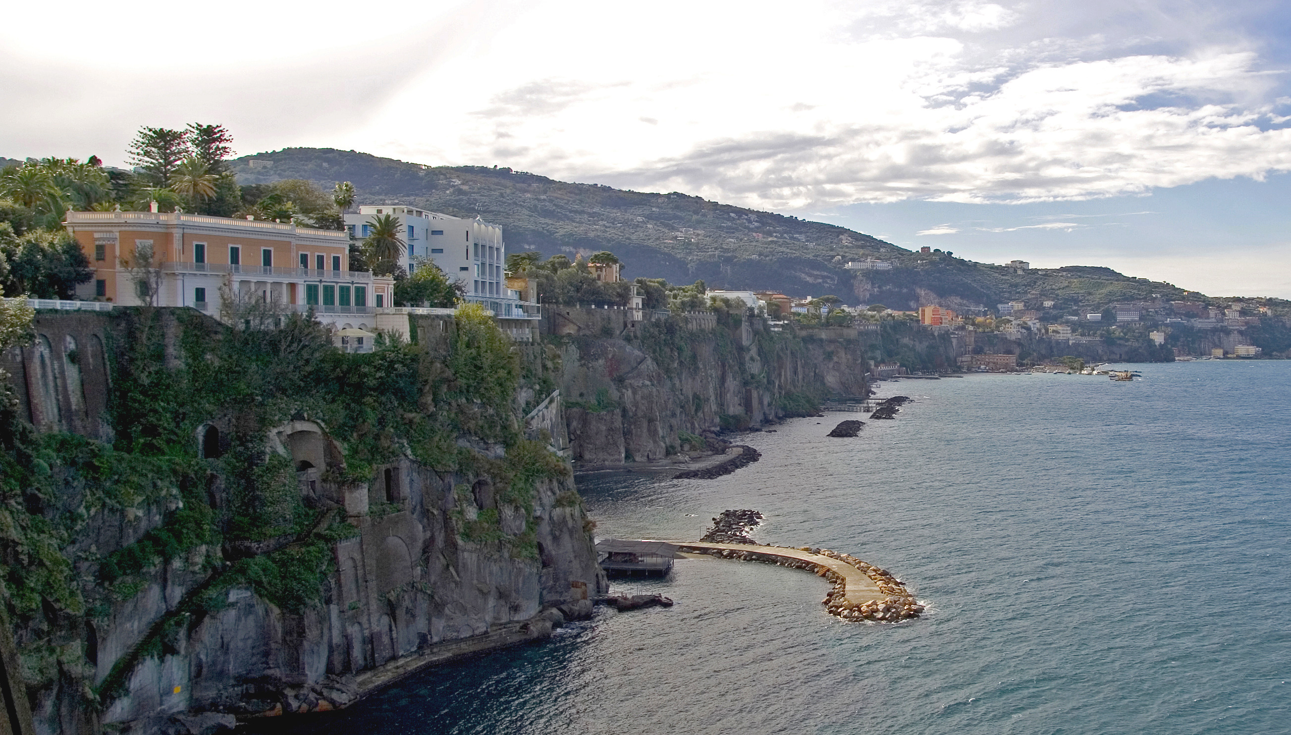 城堡酒店的室内设计之美-36